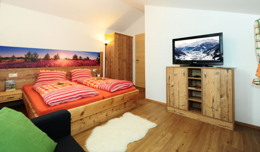 Schlafzimmer 2